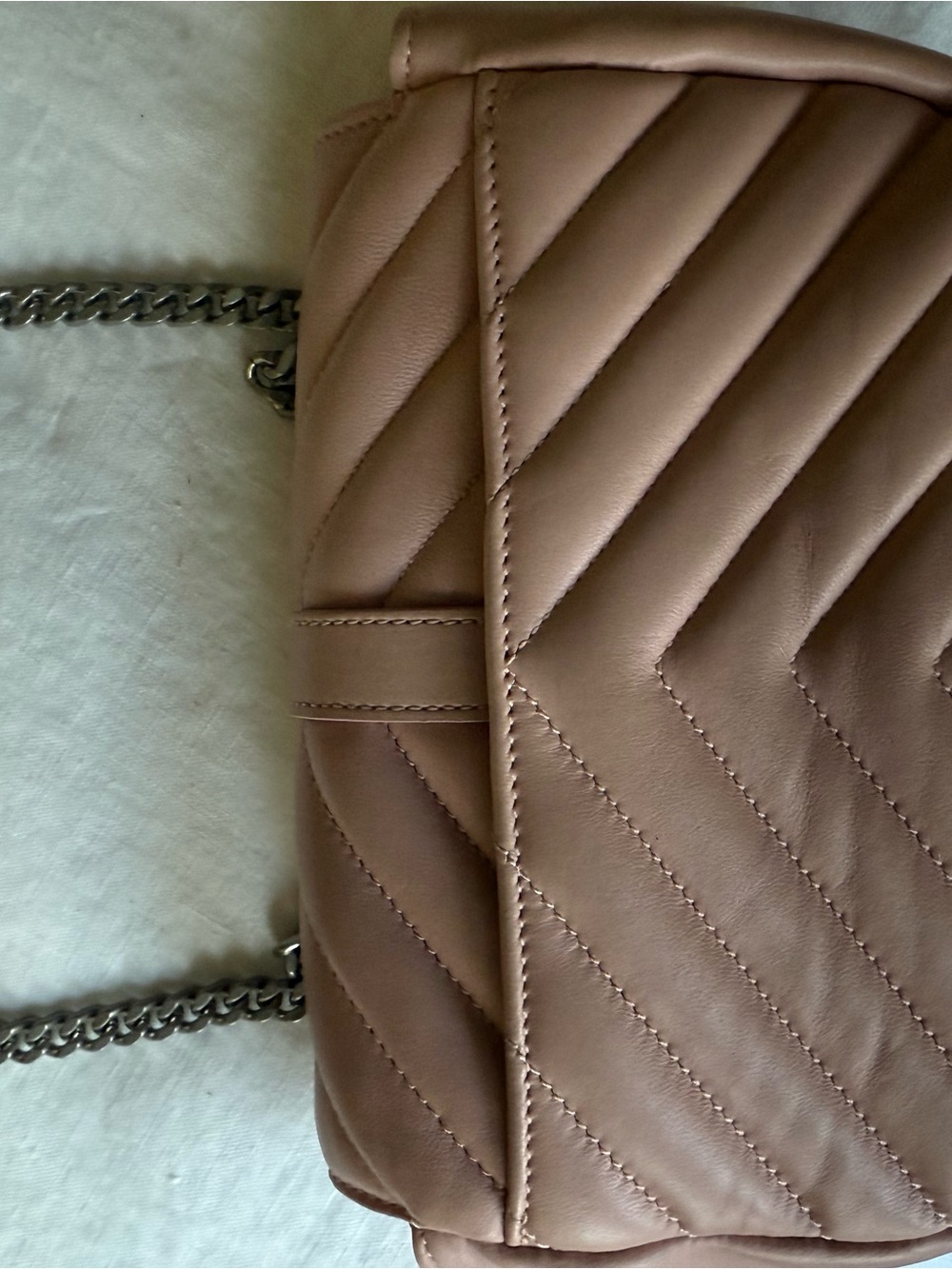Saint Laurent Blush Quilted Leather Chain Crossbody - Picture 9 of 10